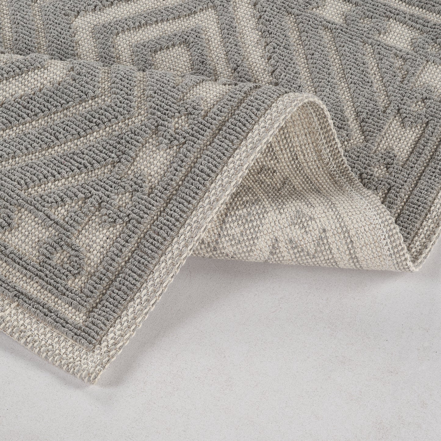 Cream / Grey-BK05