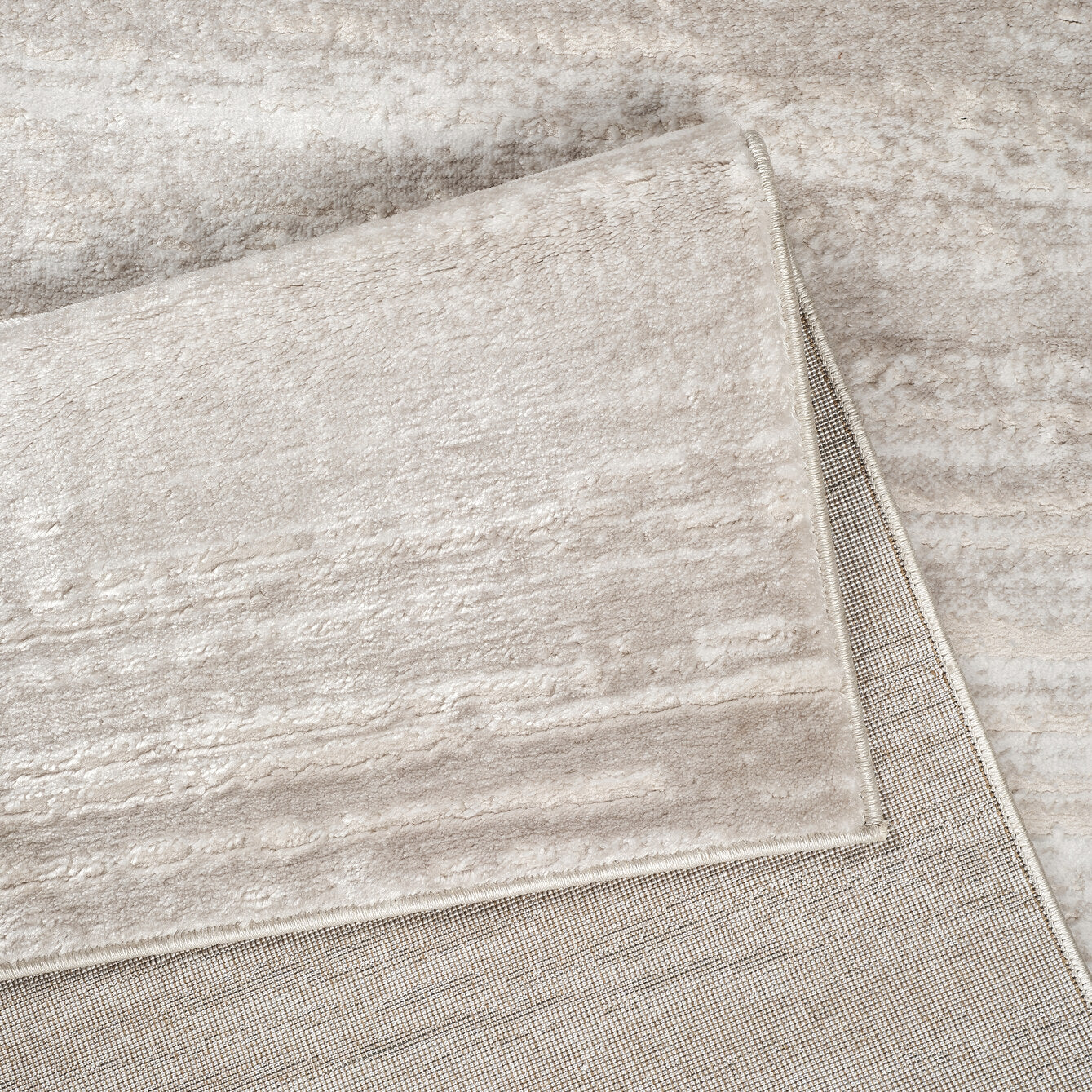 Ruglenza Interno Area Rug