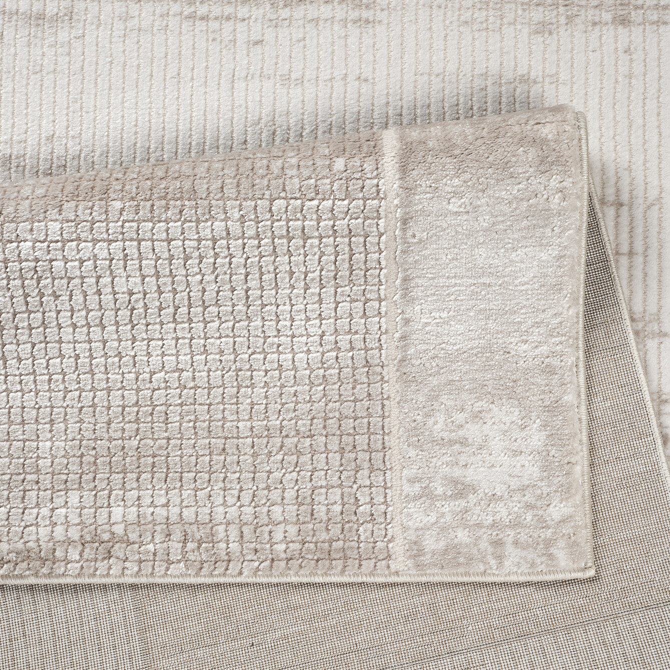 Ruglenza Interno Area Rug