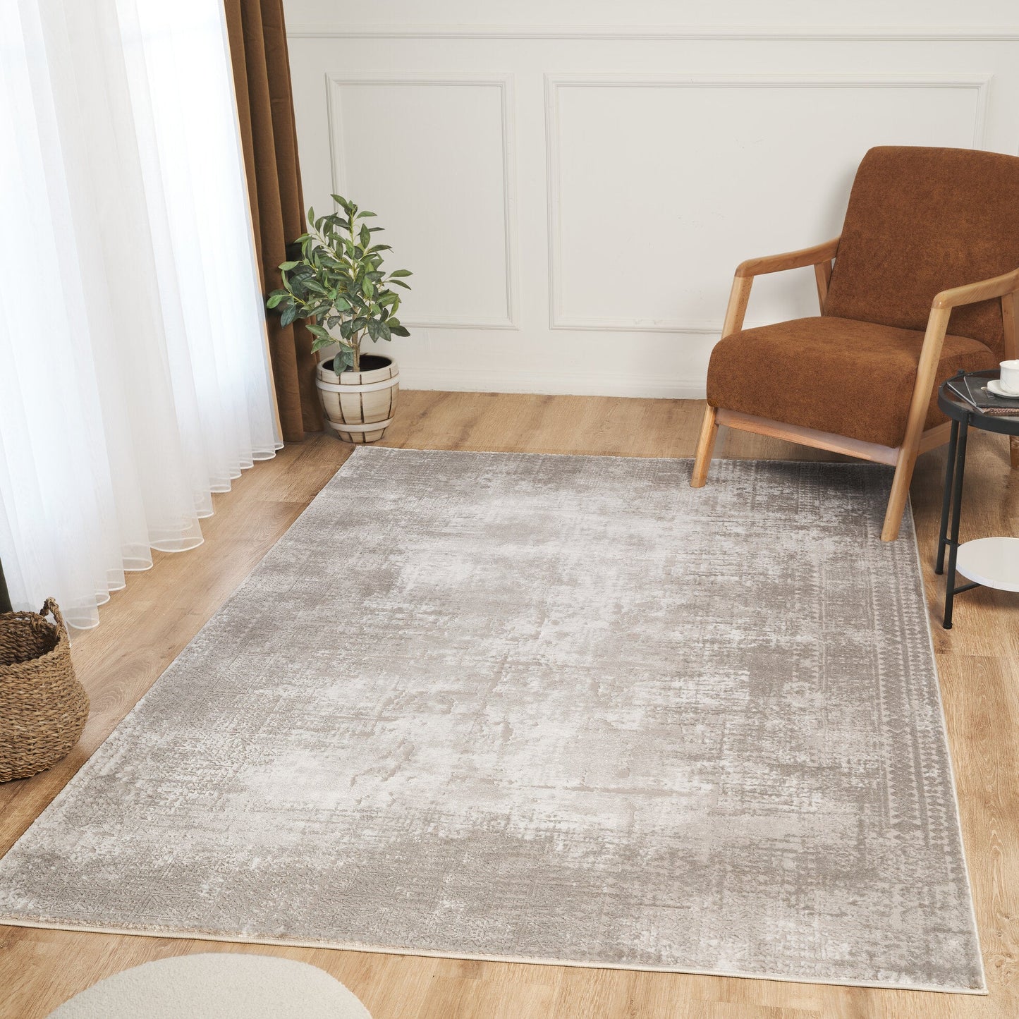 Ruglenza Interno Area Rug