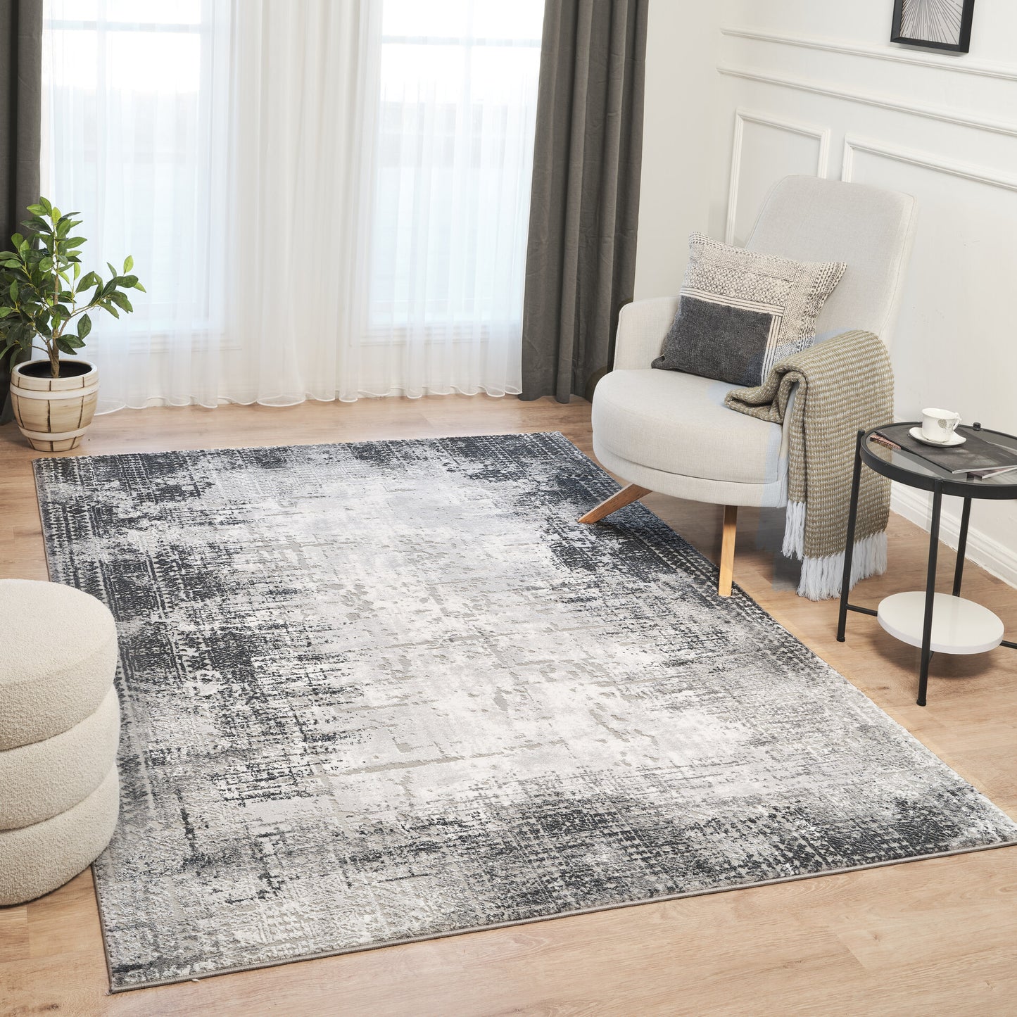 Ruglenza Interno Area Rug